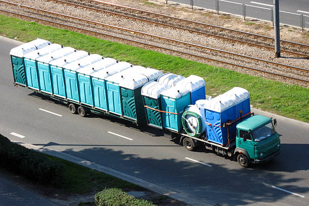Best Portable toilet rental cost  in Kingwood, WV